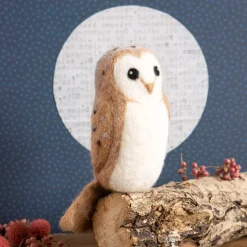 Hawthorn Handmade Barn Owl Needle Felting Kit