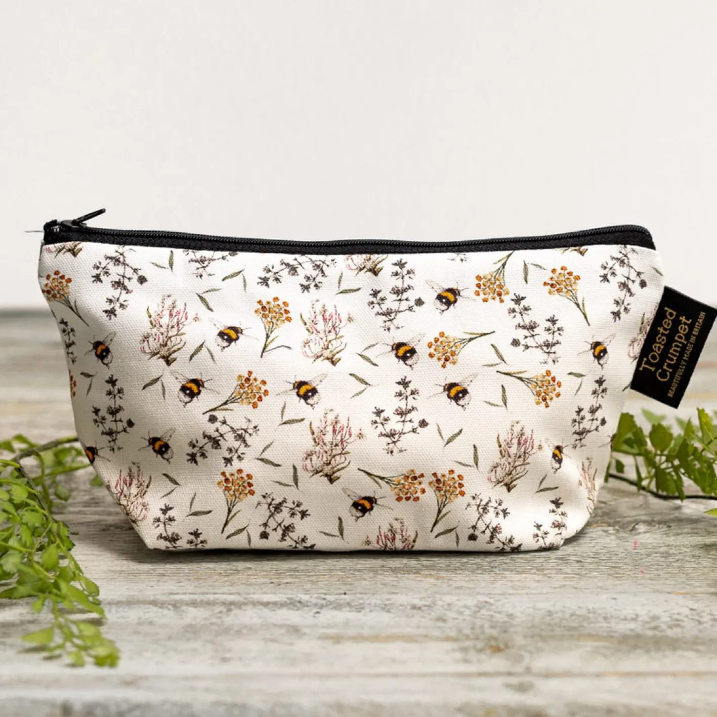 Toasted Crumpet Bees & Honeysuckle (Pure) Small Makeup Bag