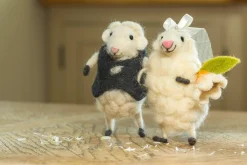 Sew Heart Felt Bride and Groom Wedding Felt Sheep