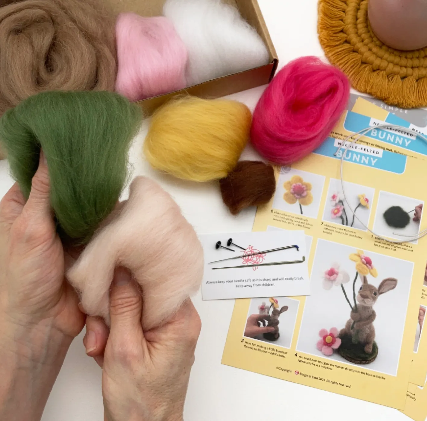 Bergin & Bath Bunny Needle Felting Kit