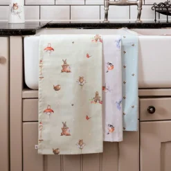 Wrendale Designs 'Busy Bee' Bee Tea Towel