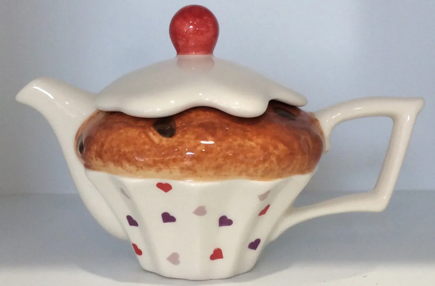 Ceramic Inspirations Cake Hearts Teapots