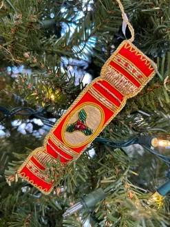 Tinker Tailor Christmas Cracker with Holly Decoration by London