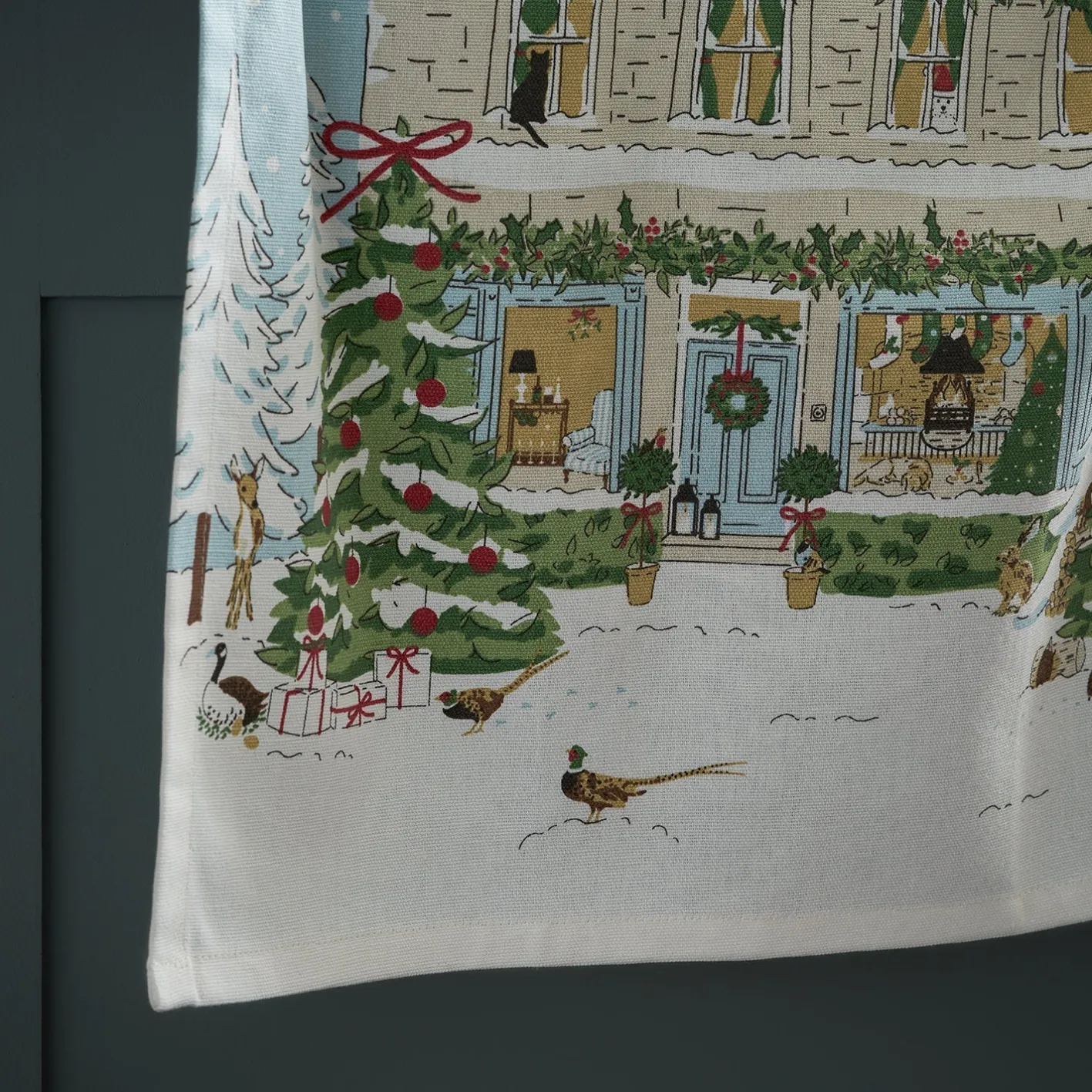 Sophie Allport Christmas House Scene Tea Towel