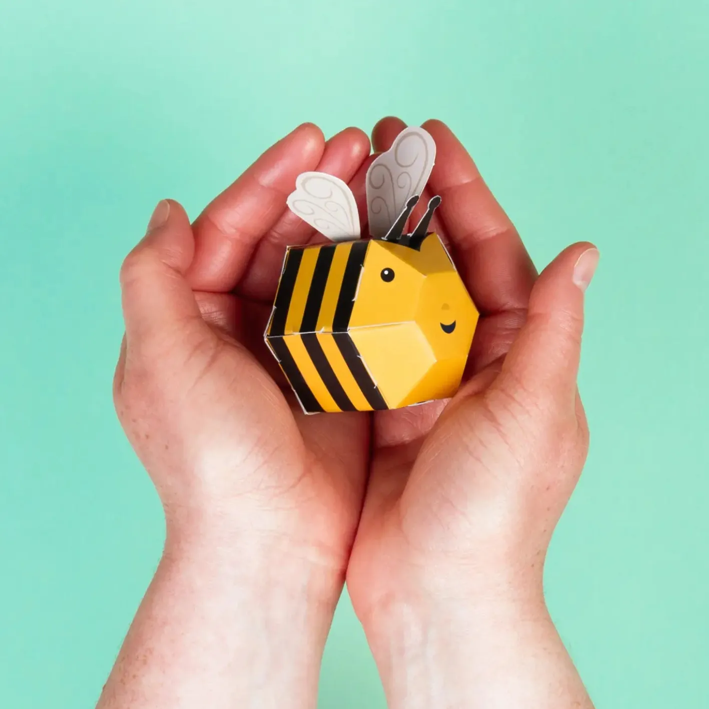 Clockwork Soldier Create Your Own Buzzy Bumble Bee by