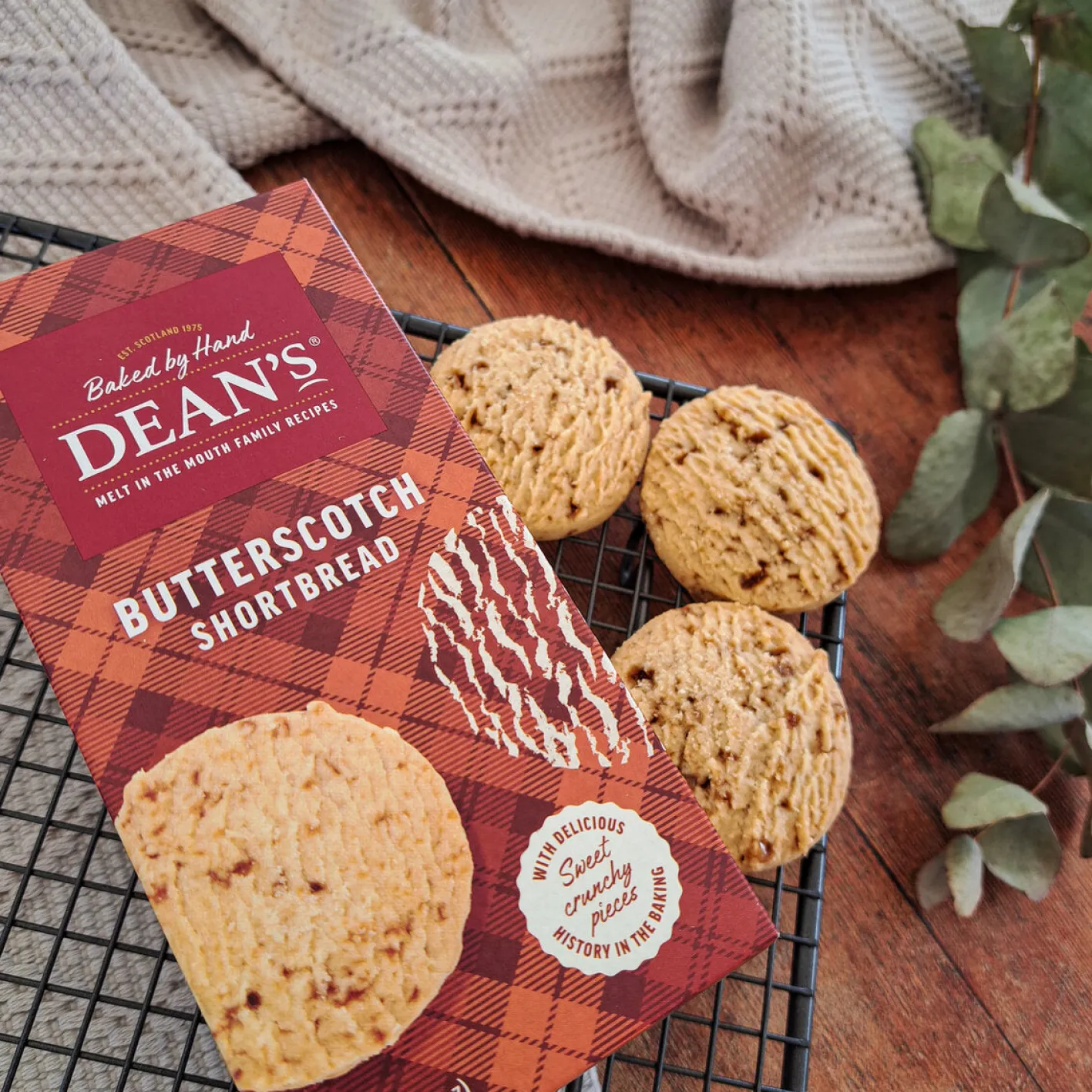 Dean's of Huntley Shortbread Dean's Butterscotch Shortbread Rounds