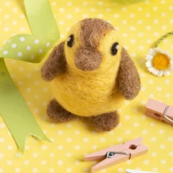 Hawthorn Handmade Duckling Mini Felting Kit