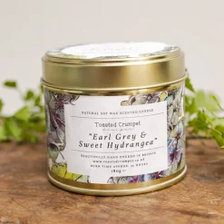 Toasted Crumpet Earl Grey & Sweet Hydrangea Candle in a Matt Gold Tin