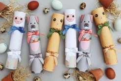Nancy & Betty Farmyard Friends Easter Crackers Box of 6
