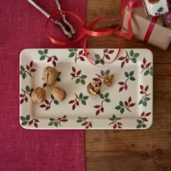 Emma Bridgewater Folk Rosehip Medium Oblong Plate
