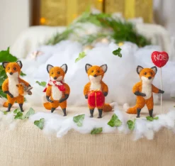 Sew Heart Felt Hunter Fox Holding Holding a Robin Felt Decoration