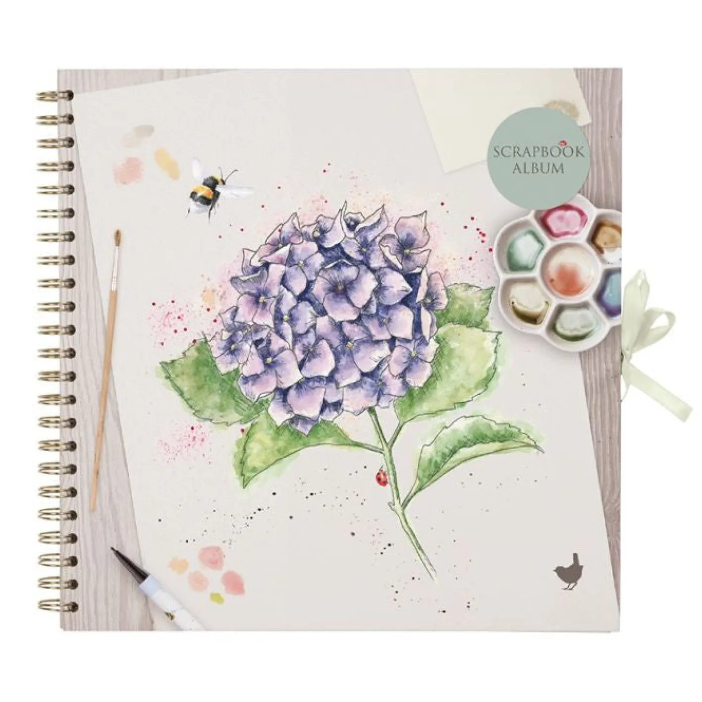 Wrendale Designs 'Hydrangea' Bee Scrapbook Album