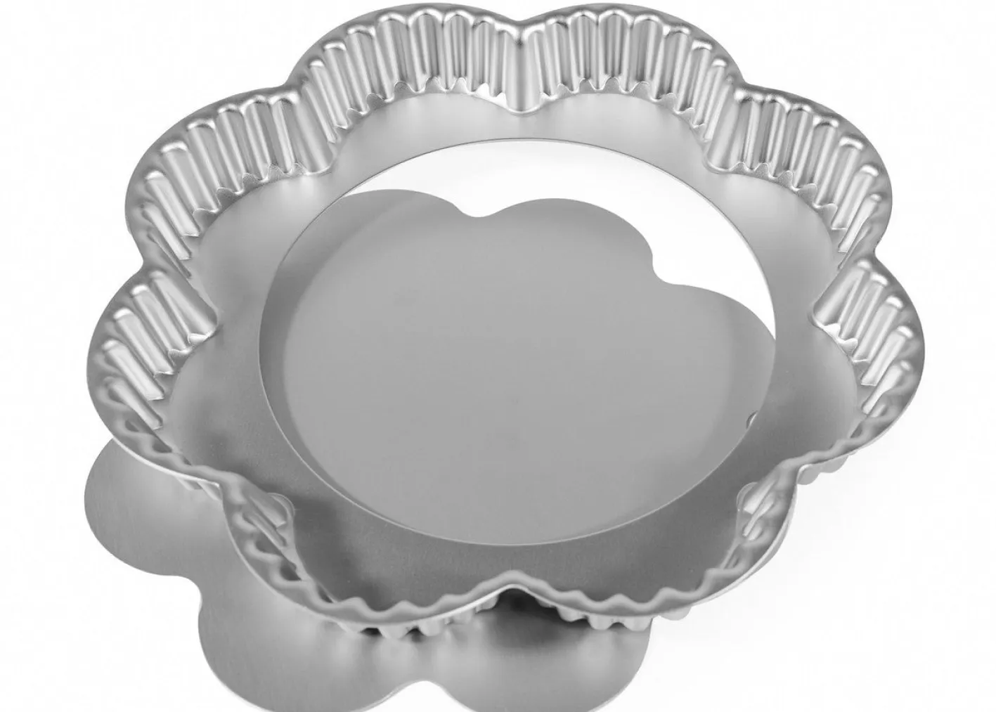 Silverwood 9 inch Petal Shaped loose based Fluted Flan Pan