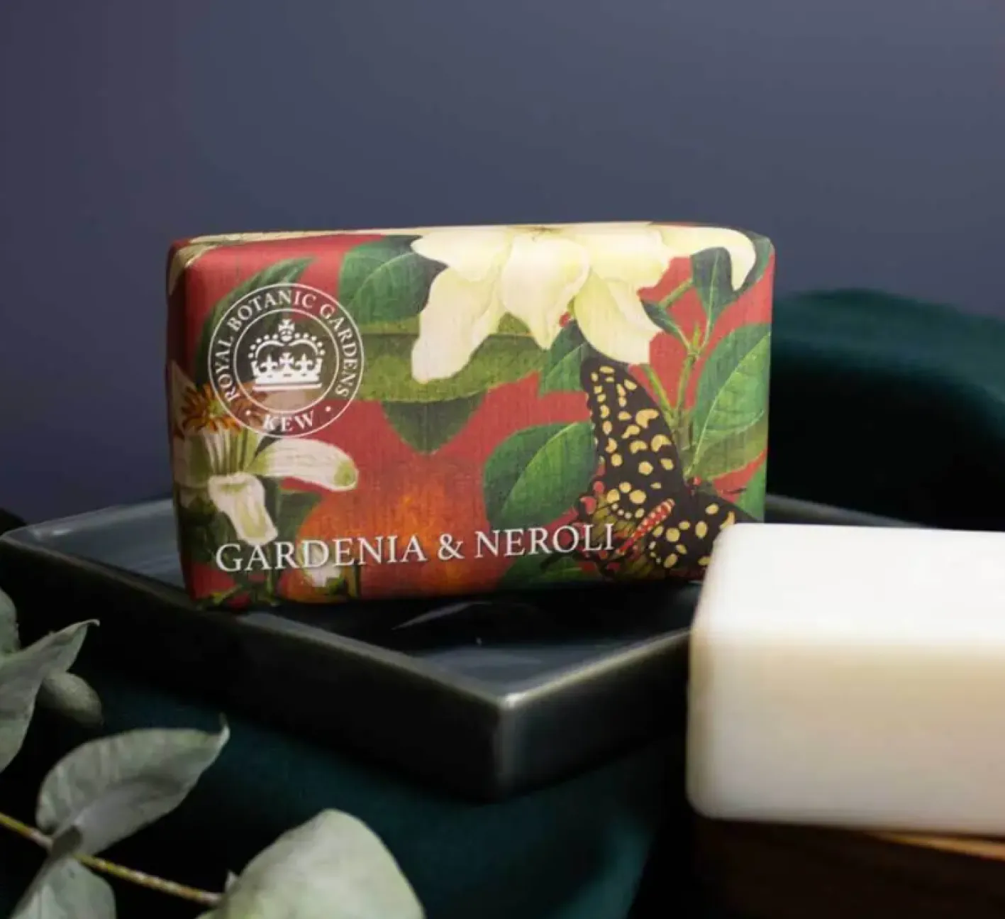 English Soap Company Kew Gardens Gardenia & Neroli Soap