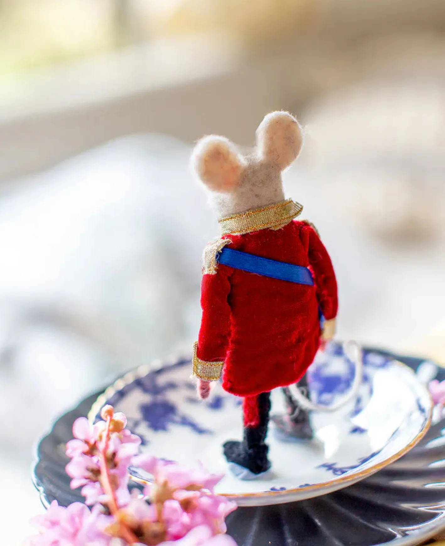 Sew Heart Felt King Coronation Mouse