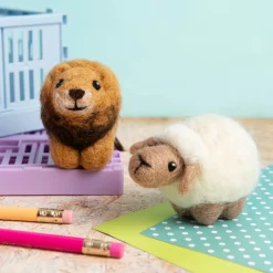 Hawthorn Handmade Lion Mini Felting Kit
