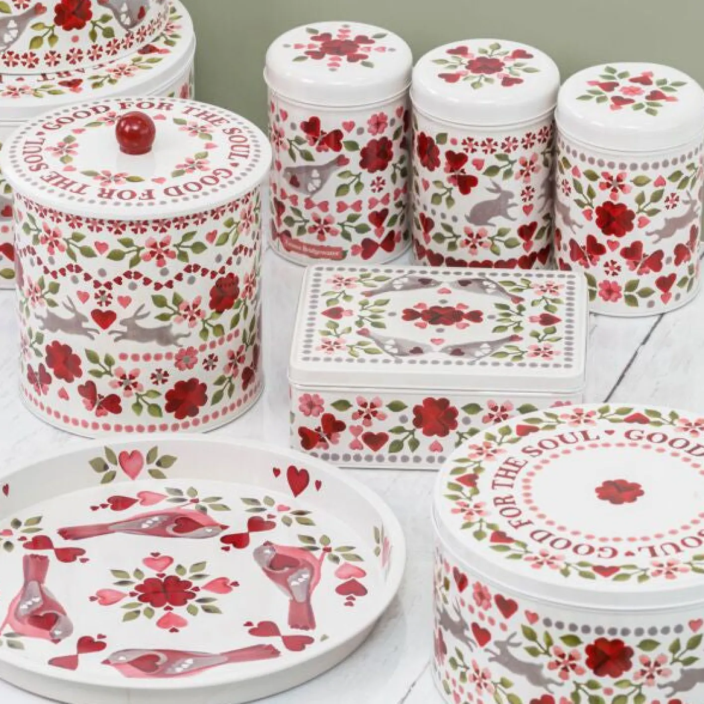 Emma Bridgewater Lovebirds Set of 3 Cake Tins