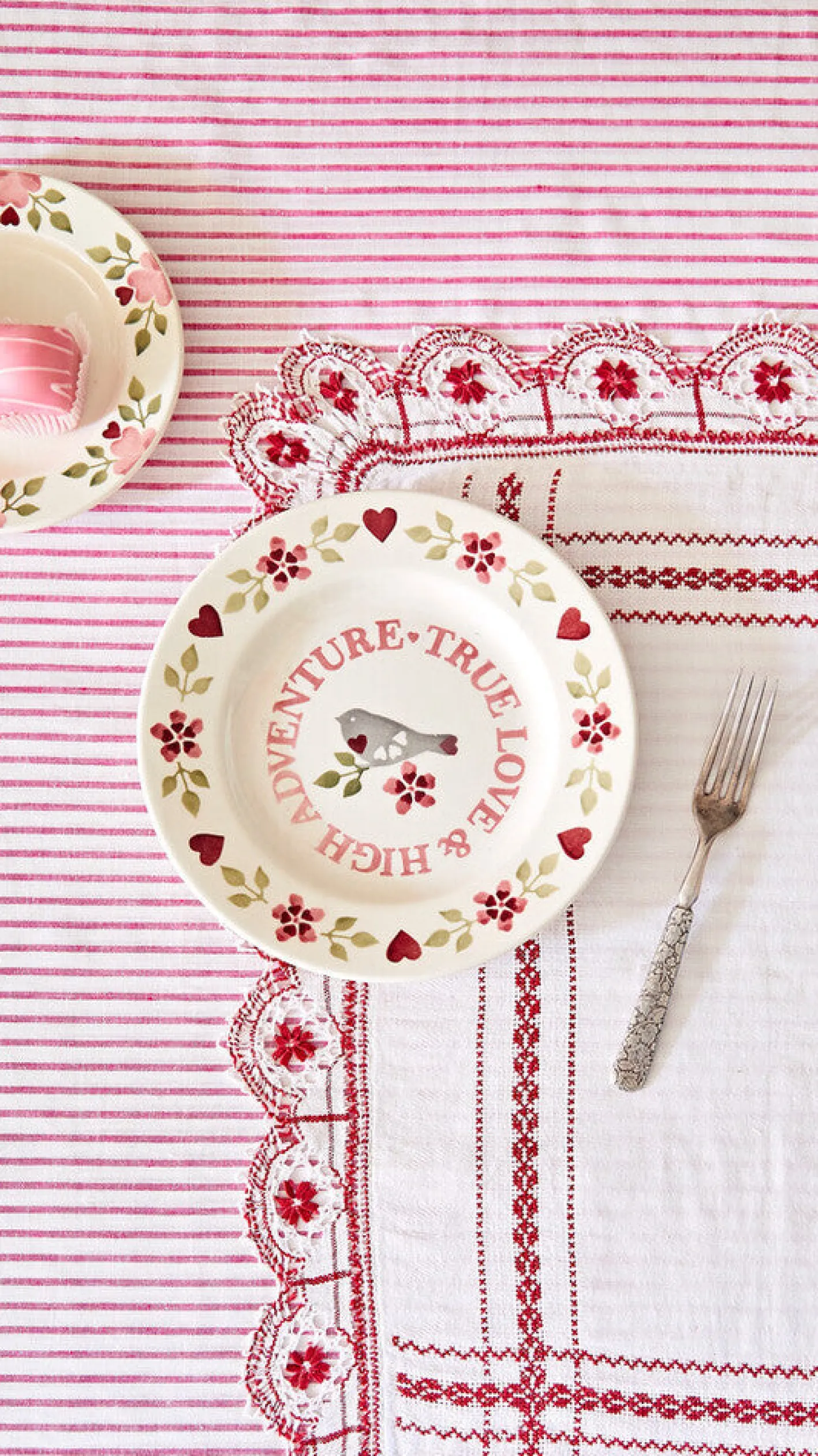 Emma Bridgewater Lovebirds True Love 8 1/2 Plate