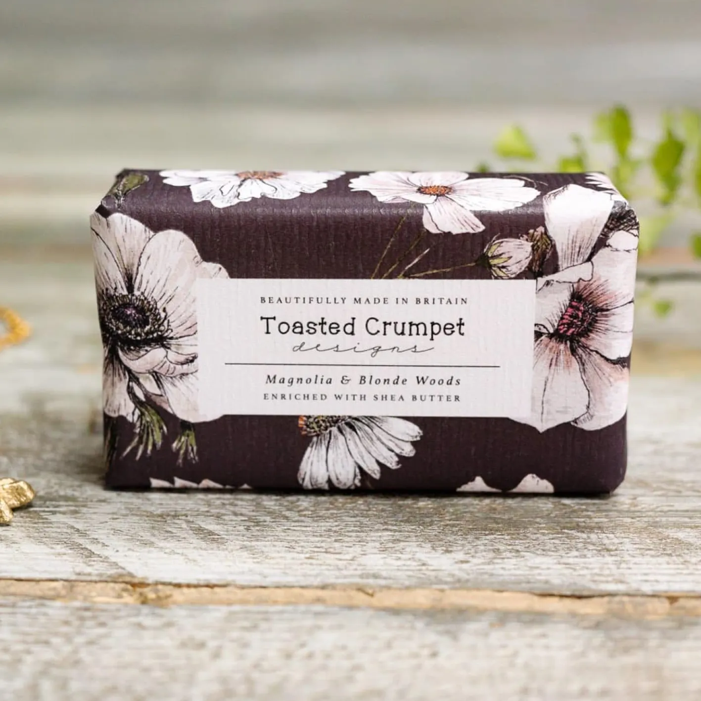 Toasted Crumpet Magnolia & Blonde Woods Soap