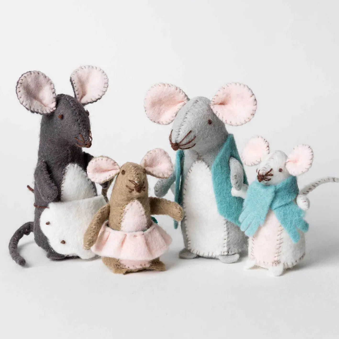 Corinne Lapierre Mouse Family Wool Mix Felt Craft Kit
