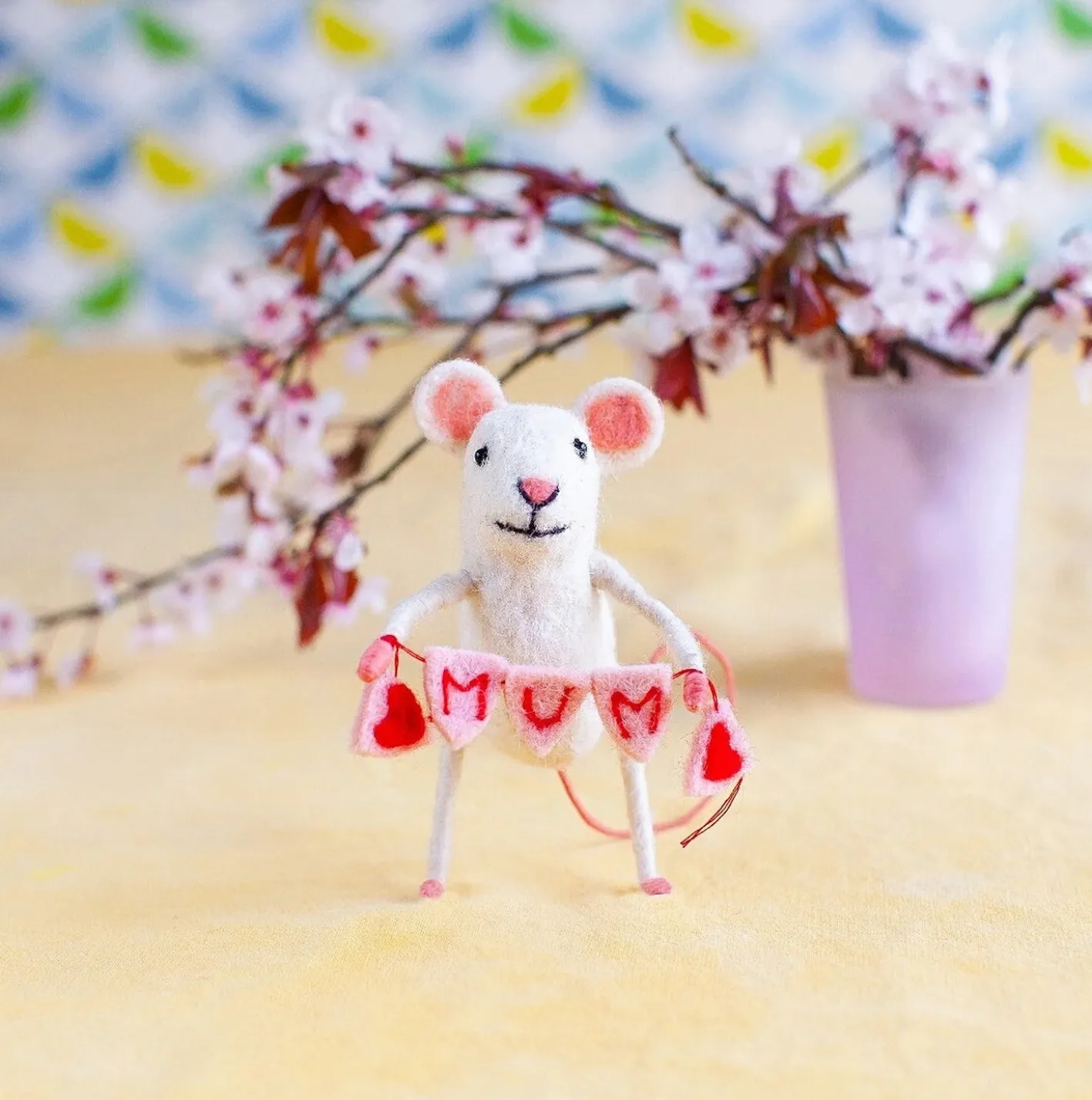 Sew Heart Felt Mouse with Mum Bunting