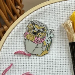The Crafty Kit Co. Mrs Tiggy-Winkle Needle Minder