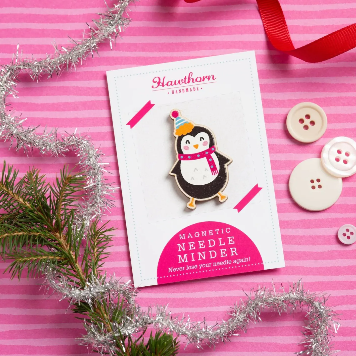 Hawthorn Handmade Penguin Magnetic Needle Holder