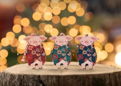 Dapple & Dot Pigs in Blankets Wooden Christmas Decorations