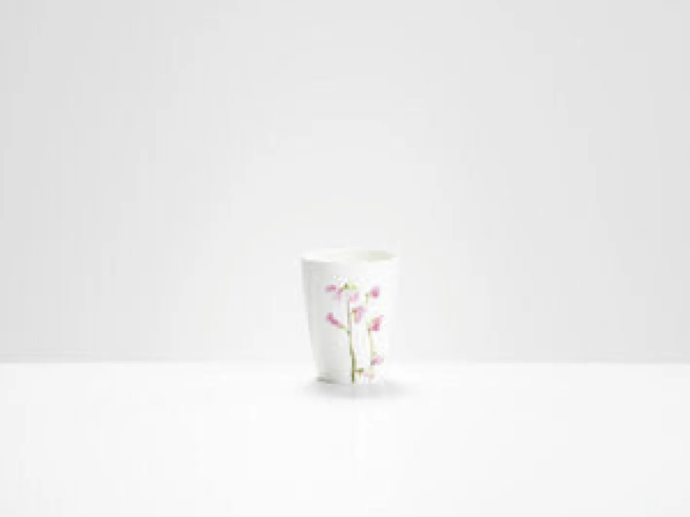 Helen Beard Pink Sweet Pea Beaker