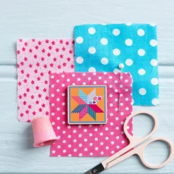Hawthorn Handmade Quilt Block Magnetic Needle Holder
