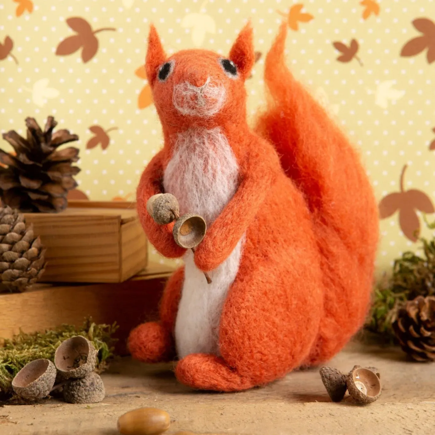 Hawthorn Handmade Red Squirrel Needle Felting Kit