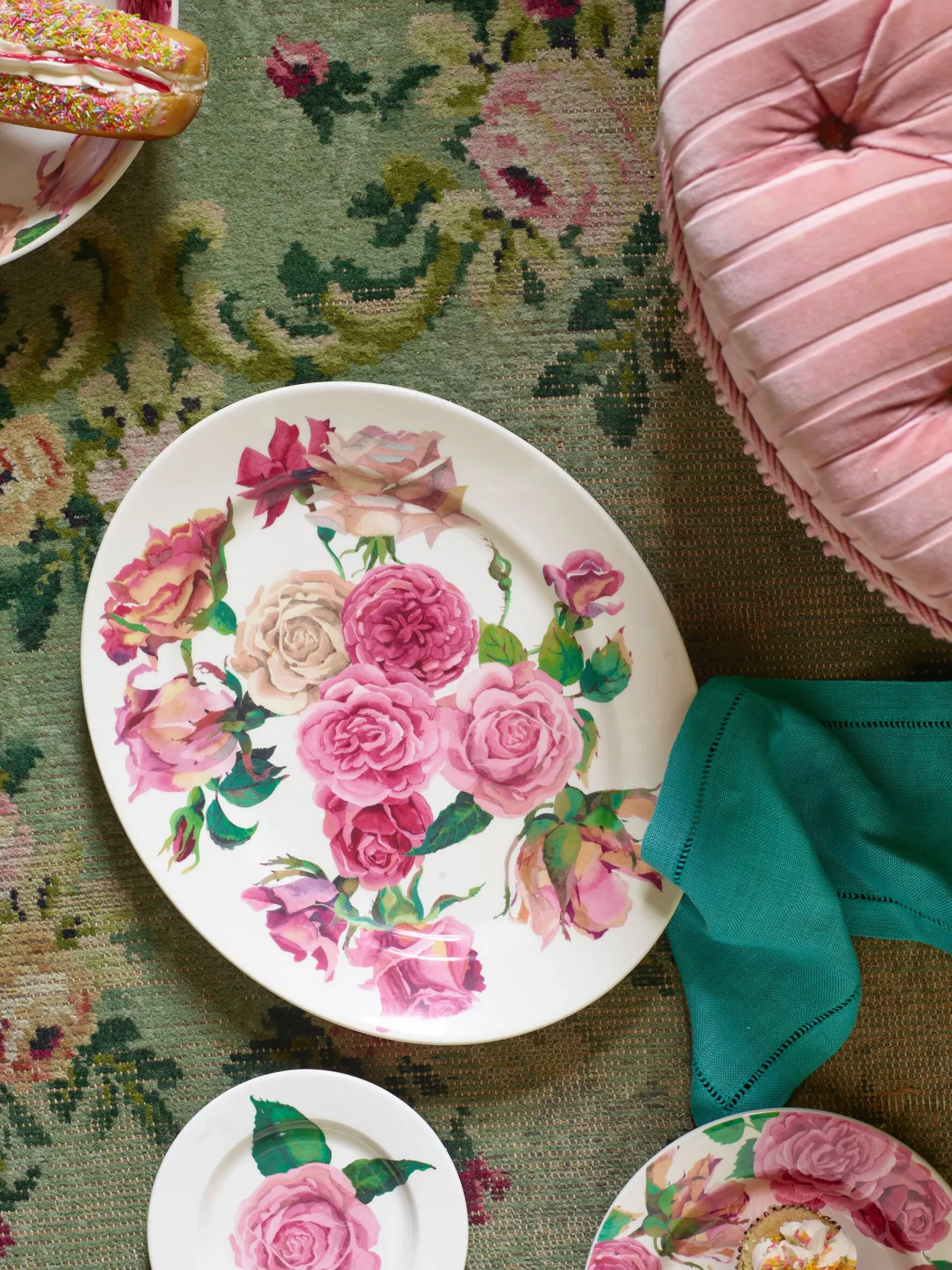 Emma Bridgewater Roses All My Life Medium Oval Platter