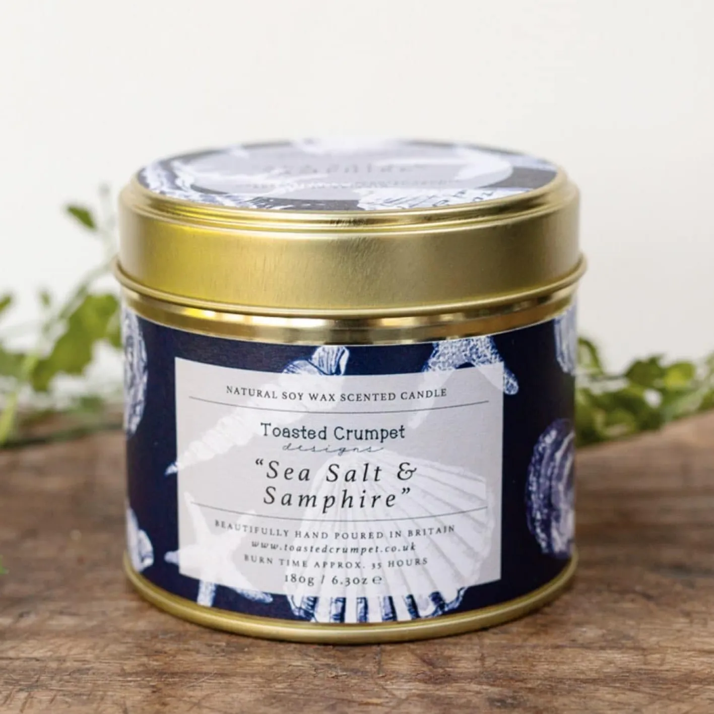 Toasted Crumpet Sea Salt & Samphire Candle in a Matt Gold Tin