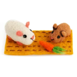 Sew Heart Felt Snowy & Baby Squeak Guinea Pig Set