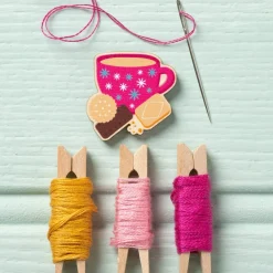 Hawthorn Handmade Tea & Biscuits Magnetic Needle Holder