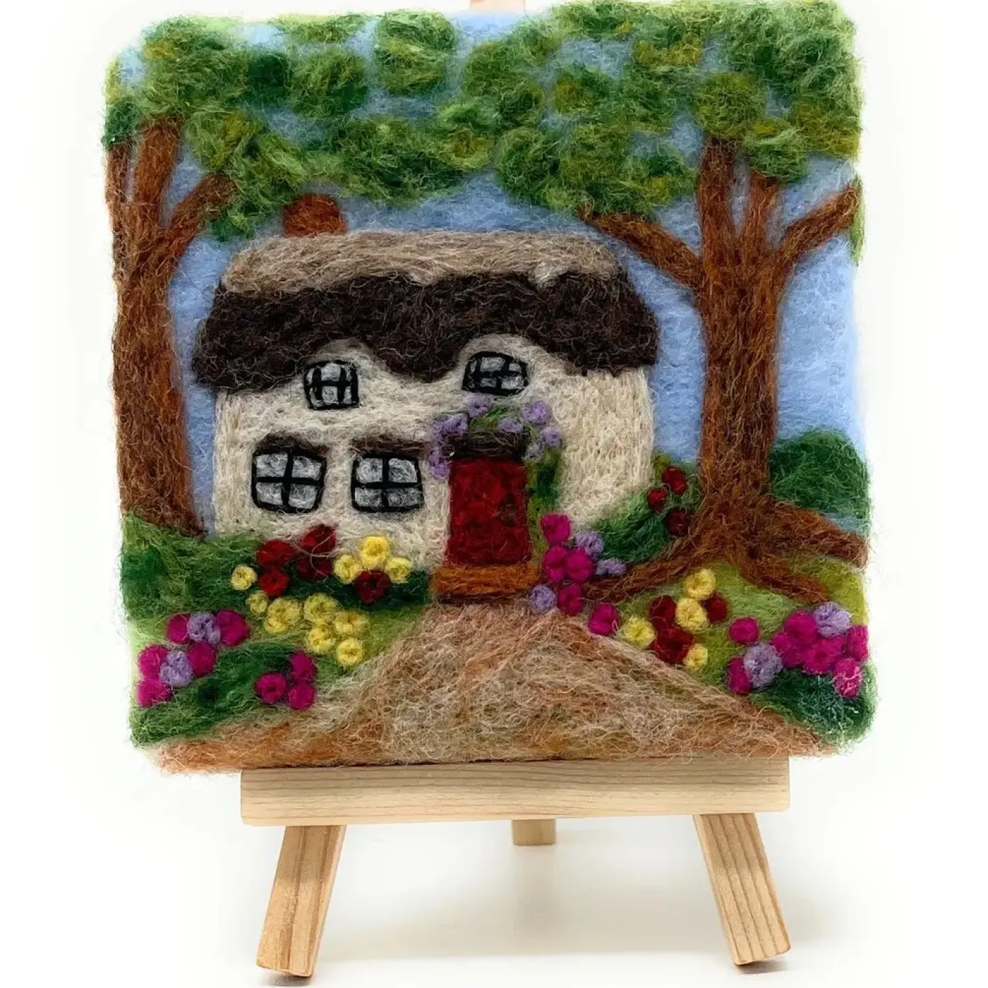 The Crafty Kit Co. Thatched Cottage Paint with Wool Needle Felting Kit