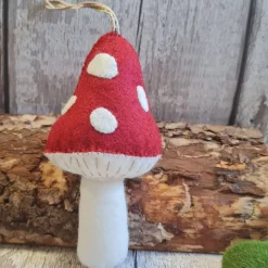 Corinne Lapierre Toadstool Wool Mix Felt Craft Kit