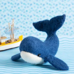 Hawthorn Handmade Whale Needle Felting Kit