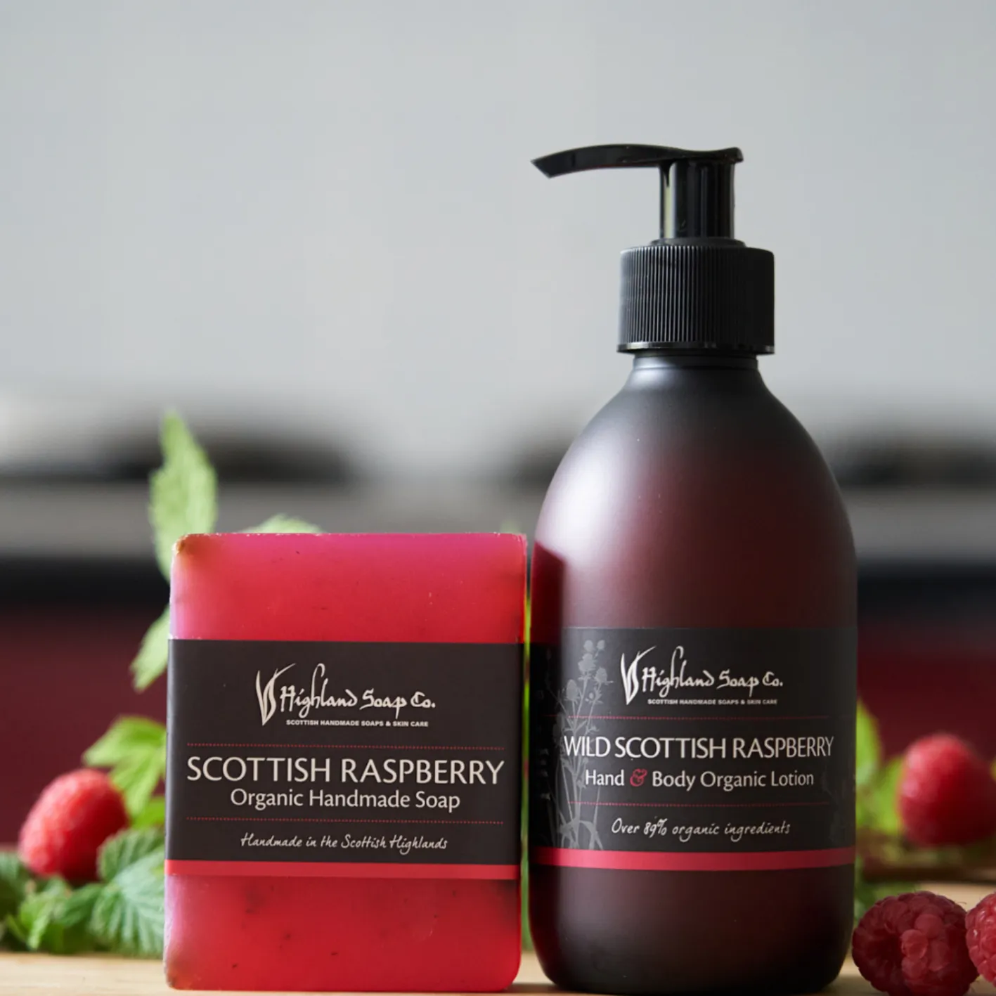 The Highland Soap Company Wild Scottish Raspberry Organic Glycerin Soap 150g