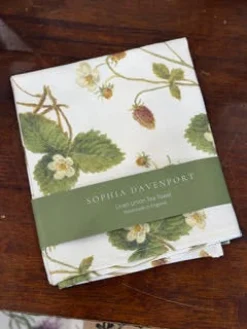 Sophia Davenport Wild Strawberry Linen Union Tea Towel