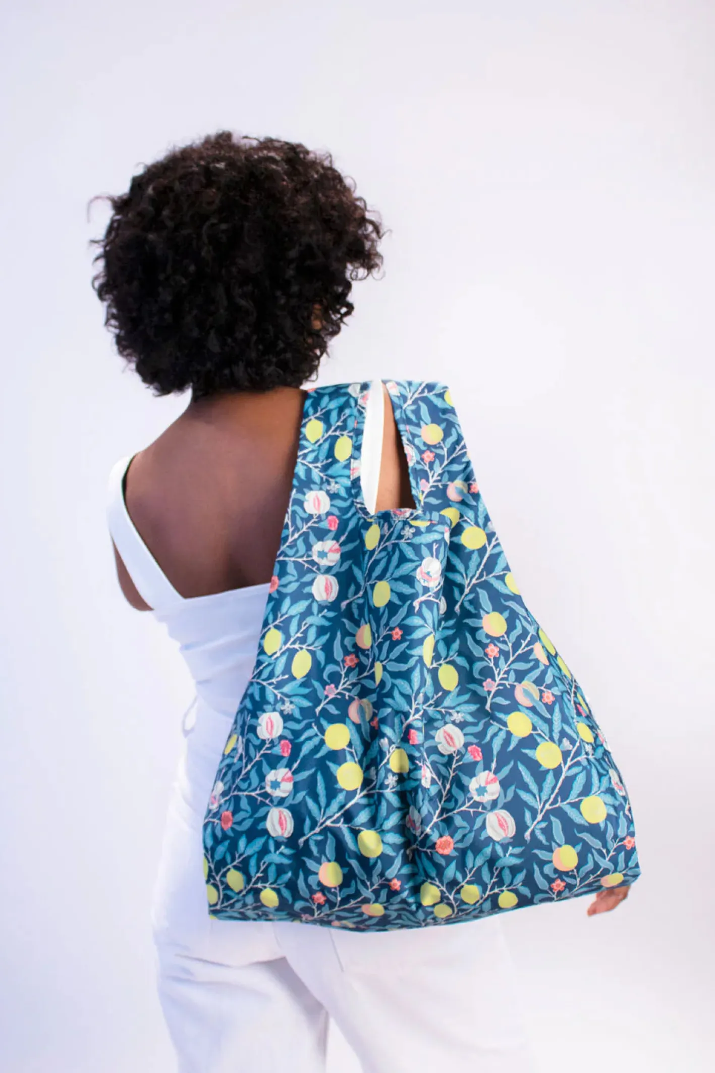 Kind Bag London William Morris Fruit Medium Reusable Bag